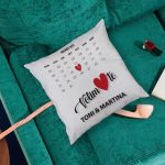 Personalizirani jastučić za voljenu osobu s obilježenim datumom