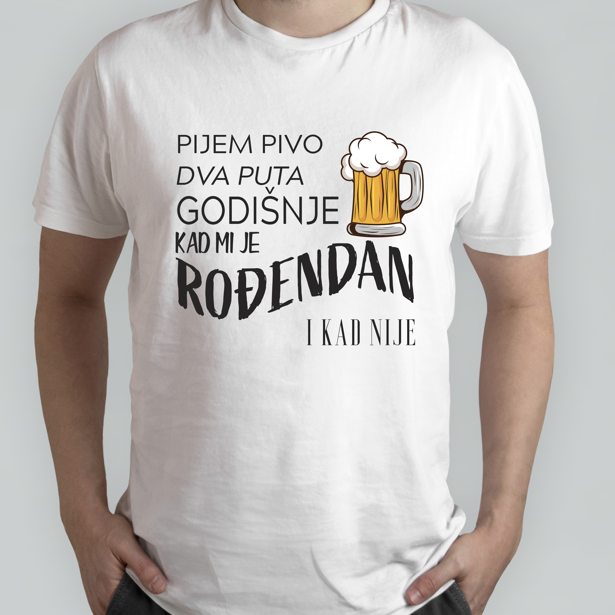 Majica - pijem pivo